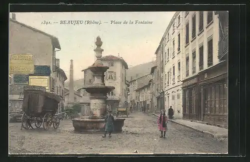 AK Beaujeu, Place de la Fontaine