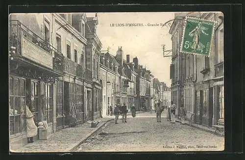 AK Le Lion-d'Angers, Grande Rue
