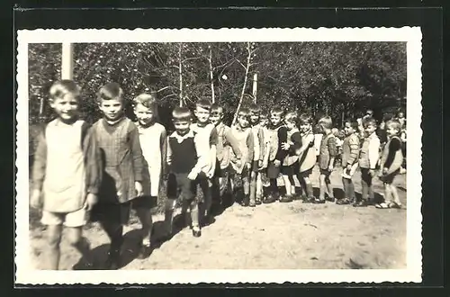 AK Guben, Kindergartengruppe 1940 /41