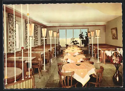 AK Montabaur, Autobahn-Rasthaus am Zubringer Montabaur, Blick in den Speiseraum