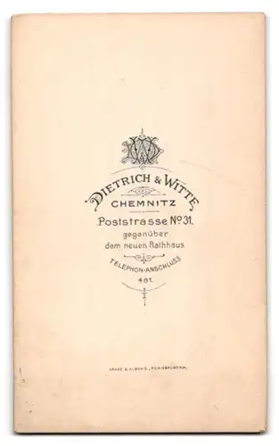 Fotografie Dietrich & Witte, Chemnitz, Poststrasse 31, Junges Mädchen und Junge in modischer Kleidung