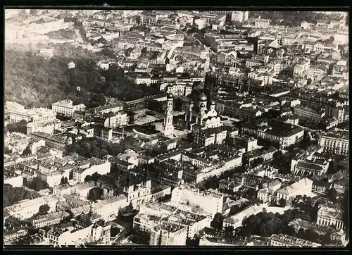 Fotografie unbekannter Fotograf, Ansicht Charleville, Fliegeraufnahme der Innenstadt