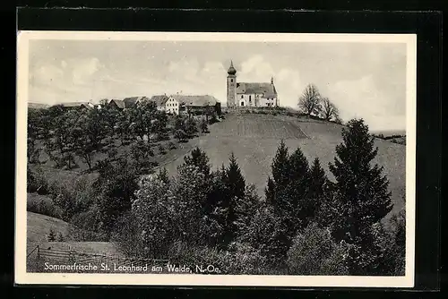 AK St. Leonhard am Walde, Kirche auf dem Gipfel