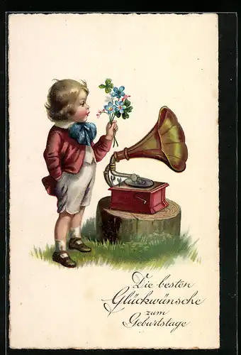 AK Junge mit Blumen in der Hand betrachtet das Grammophon, Glückwünsche zum Geburtstag