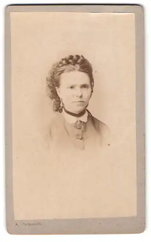 Fotografie A. Schmidt, Ansbach, Portrait schönes Fräulein mit Flechtzopf