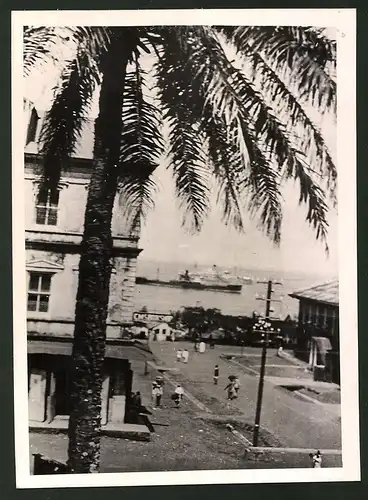 Fotografie Ansicht Freetown, Blick auf den Hafen