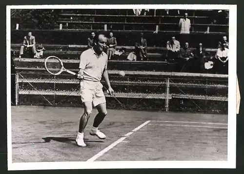 Fotografie Tennis-Treffen Budapest 1942, Ungarn vs Deutschland, Tennisspieler Batkowiak