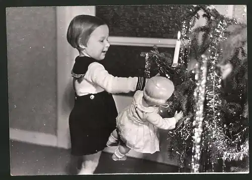 Fotografie Weihnachten 1938, Puppenmütterchen
