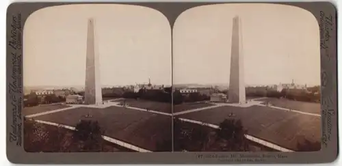 Stereo-Fotografie Underwood & Underwood Publishers, Arlington N. J., Ansicht Boston, Bunker Hill Monument