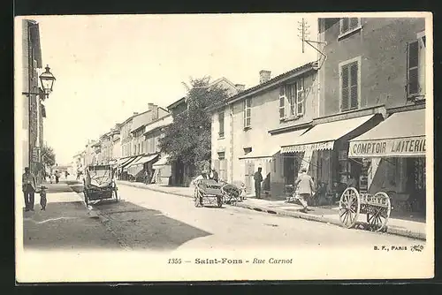 AK Saint-Fons, Rue Carnot, Strassenpartie im Sonnenschein