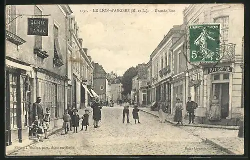 AK Le Lion-d`Angers, Grande-Rue