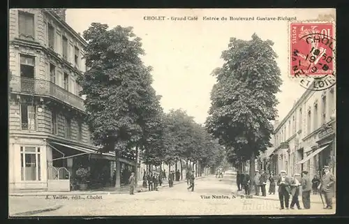 AK Cholet, Grand Cafè - Entrèe du Boulevard Gustave-Richard