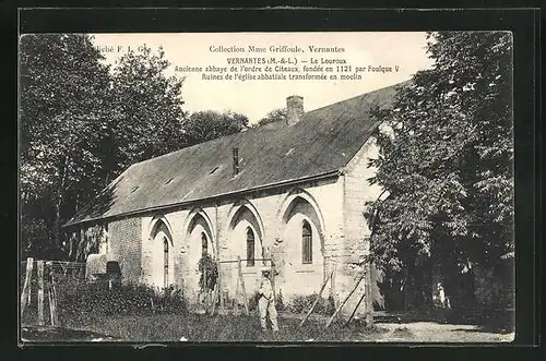 AK Vernantes, Le Louroux, ancienne abbaye de l`ordre de Citeaux