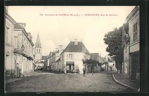 AK Vernantes, Rue de Jalesnes