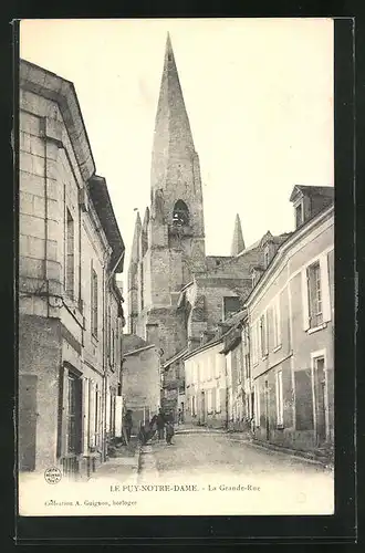 AK Le Puy-Notre-Dame, la Grande-Rue