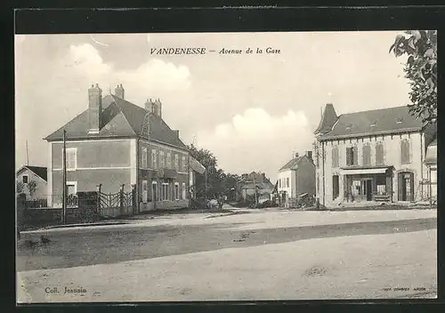 AK Vandenesse, Avenue de la Gare
