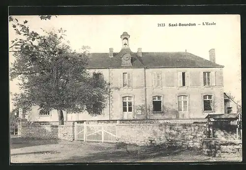 AK Saxi-Bourdon, L`Ecole