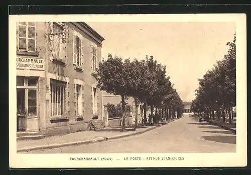 AK Fourchambault, La Poste, Avenue Jean-Jaurès