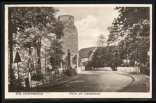 AK Bad Liebenwerda, Strassenpartie am Lubwartturm