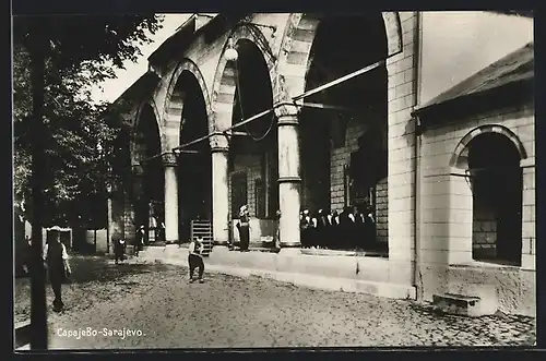 AK Sarajevo, Partie vor einer Moschee