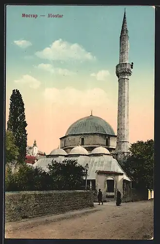AK Mostar / Mocrap, Strassenpartie mit einer Moschee