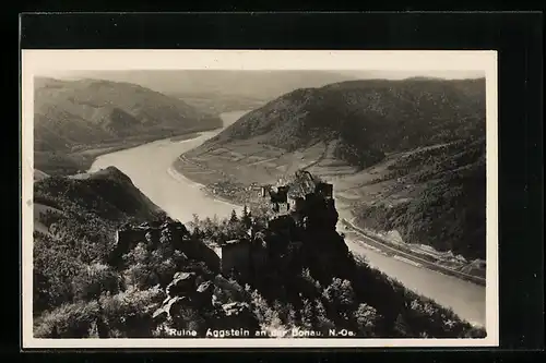 AK Aggstein an der Donau, Blick zur Ruine