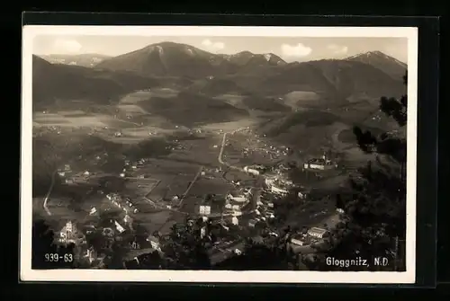 AK Gloggnitz, Ortsansicht im Sonnenschein