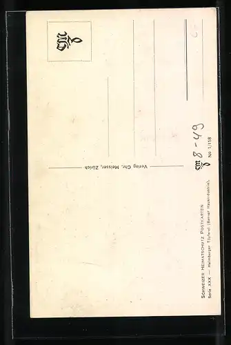 AK Töpfer arbeitet an der Töpferscheibe