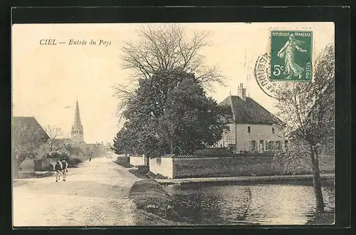 AK Ciel, Entrée du Pays