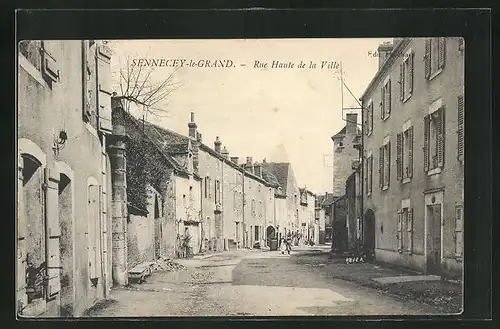 AK Sennecey-le-Grand, Rue Haute de la Ville