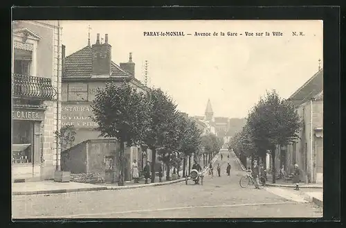 AK Paray-le-Monial, Avenue de la Gare, Vue sur la Ville