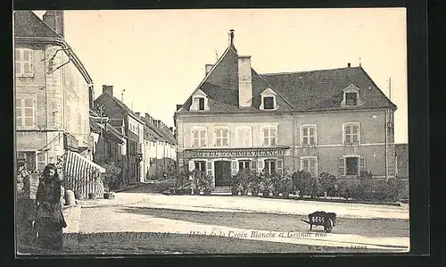 AK St-Gengoux-le-National, Hôtel de la Croix Blanche et Grande Rue
