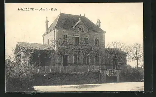 AK St-Hélène, Mairie Ecole