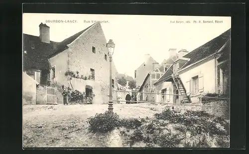 AK Bourbon-Lancy, Rue Vinaigrier, Strassenpartie