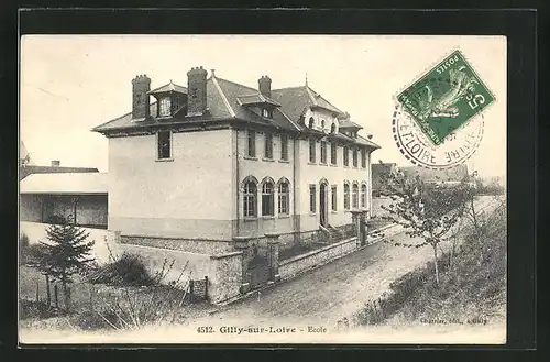AK Gilly-sur-Loire, Ecole