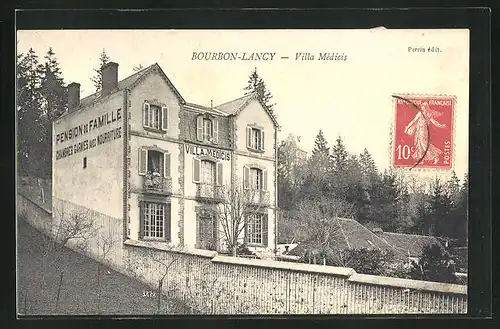 AK Bourbon-Lancy, Villa Médicis
