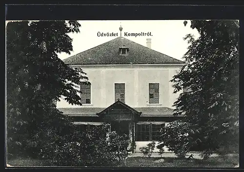 AK Kompolt, Gebäudeansicht