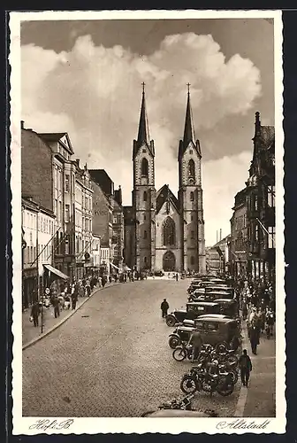 AK Hof, Strassenpartie mit Dom