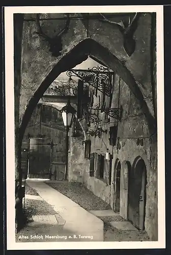 AK Meersburg /Bodensee, Altes Schloss, Torweg