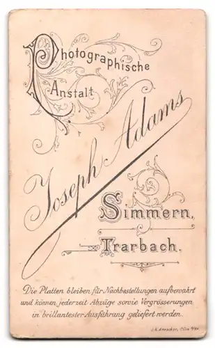 Fotografie Joseph Adams, Simmern, Junger Mann im Anzug mit Zwicker