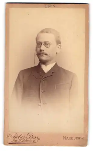Fotografie F. Schubert, Marburg i. H., Ritterstr. 4, Bürgerlicher Herr mit Zwicker und Schnauzbart