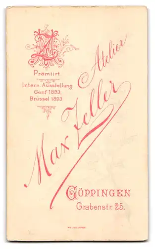 Fotografie Max Zeller, Göppingen, Grabenstr. 25, Junges Mädchen im Kleid mit Herzkette