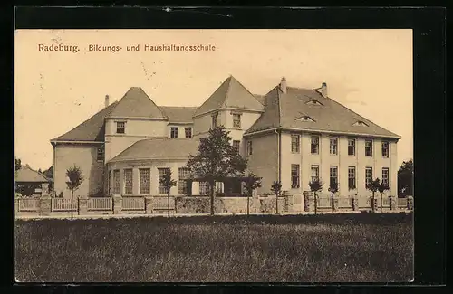 AK Radeburg, Bildungs- und Haushaltungsschule