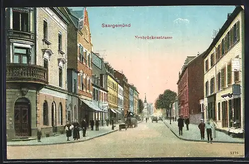AK Saargemünd, Neubrückenstrasse im Abendlicht