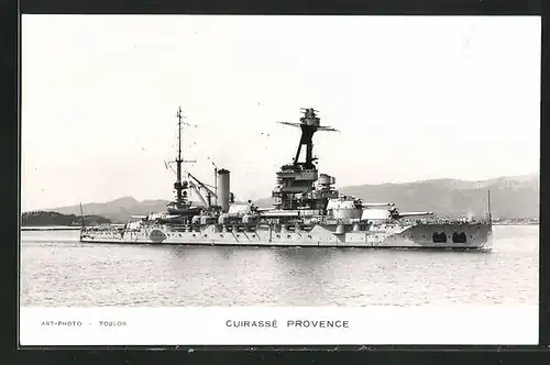 AK Kriegsschiff Provence vor der Küste