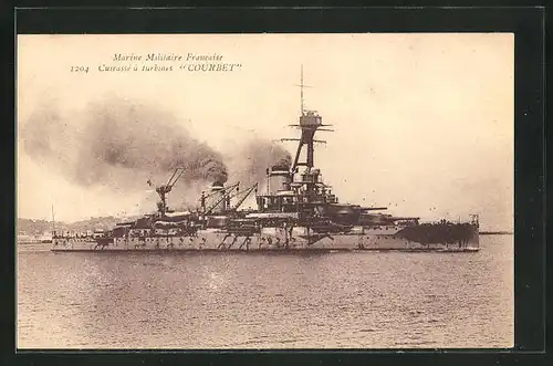 AK Französisches Kriegsschiff Courbet vor der Küste