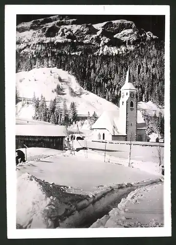 Fotografie Ansicht Corvara / Dolomiten, Kirche im Winteridyll