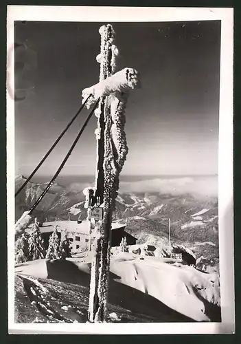Fotografie Ansicht Bad Reichenhall, Frost hat das Gipfelkreuz auf dem Predigtstuhl fest im Griff 1940