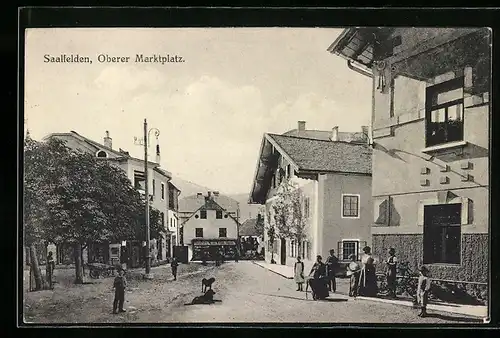 AK Saalfelden, Oberer Marktplatz mit Geschäften