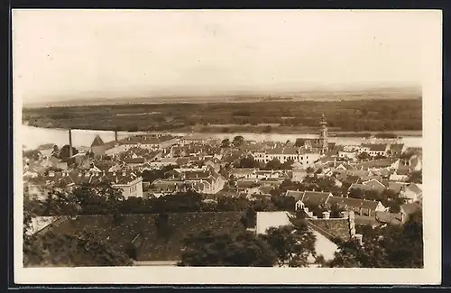 AK Hainburg a.d. Donau, Gesamtansicht mit Fluss